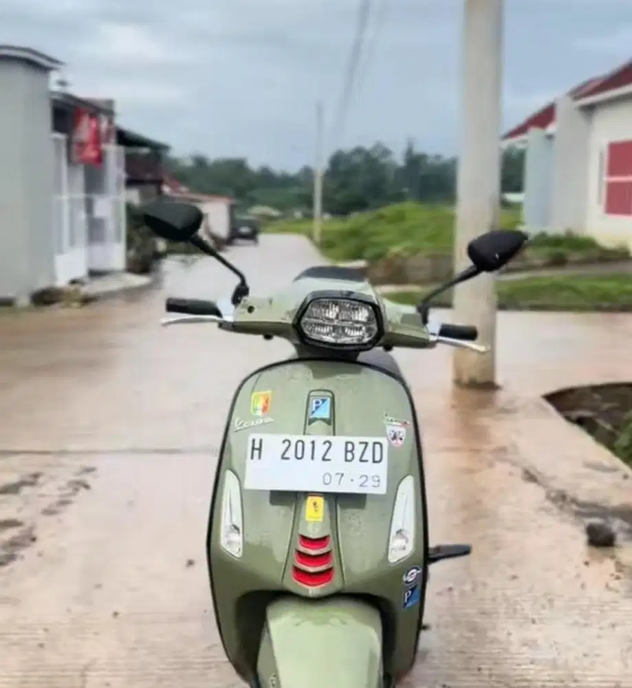Jual vespa sprint s 150 hijau