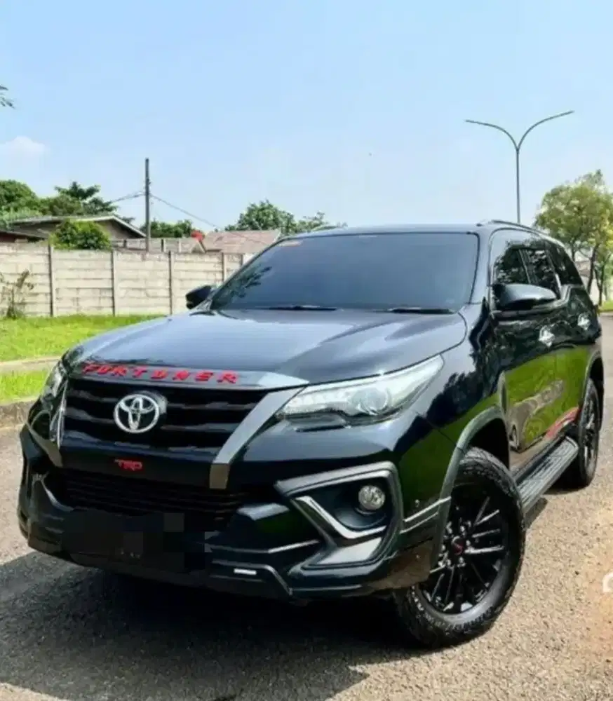 Toyota fortuner 2.4 VRZ 4x2 A metic
