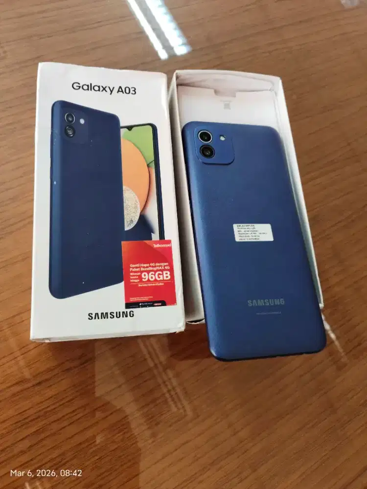 Samsung mulus A03 -4 / 64 GB