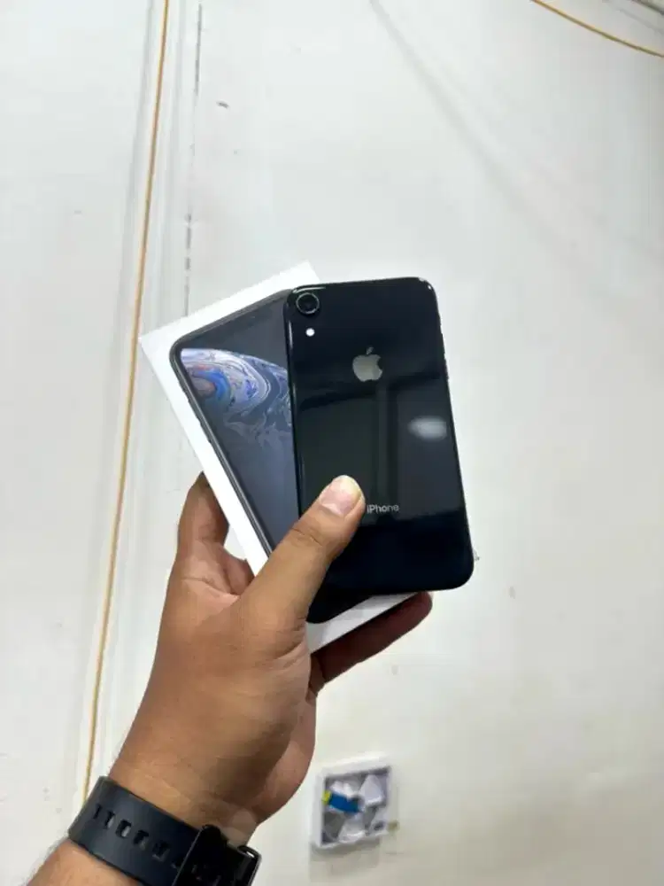 iPhone XR 128GB Black All Operator Second Full Set