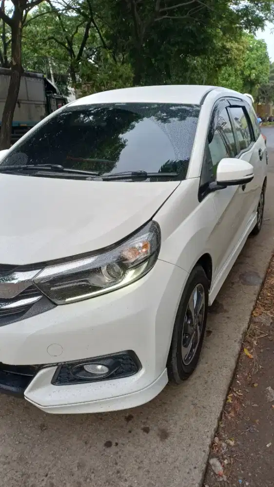 Honda Mobilio e CVT kondisi istimewa!