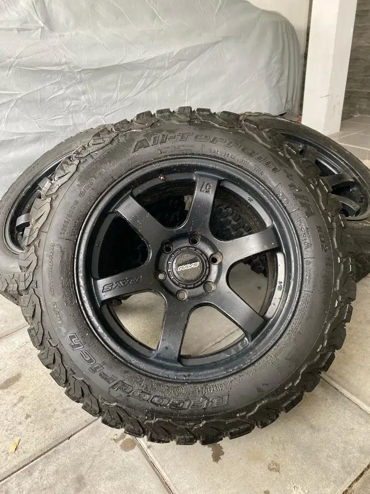 BAN BF GOODRICH AT KO2 USA 265/60 R18 Black Text Pajero Fortuner VELG