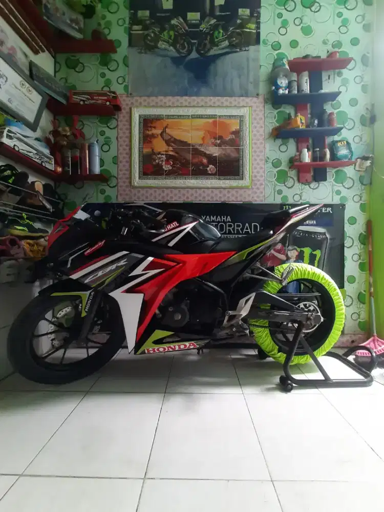 Honda CBR150 2019