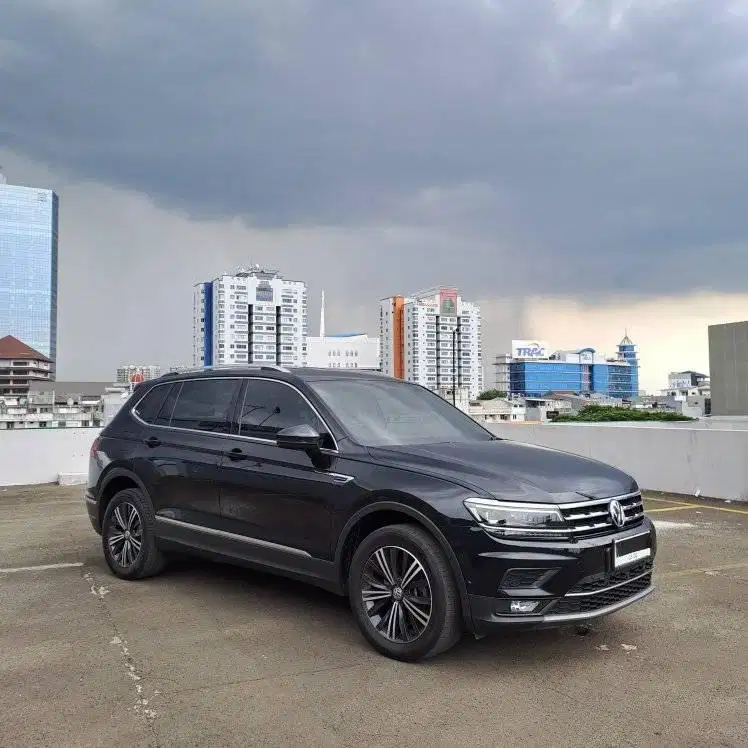 [ Nik 21 ] Volkswagen Tiguan 1.4 TSI Allspace 2021 Hitam