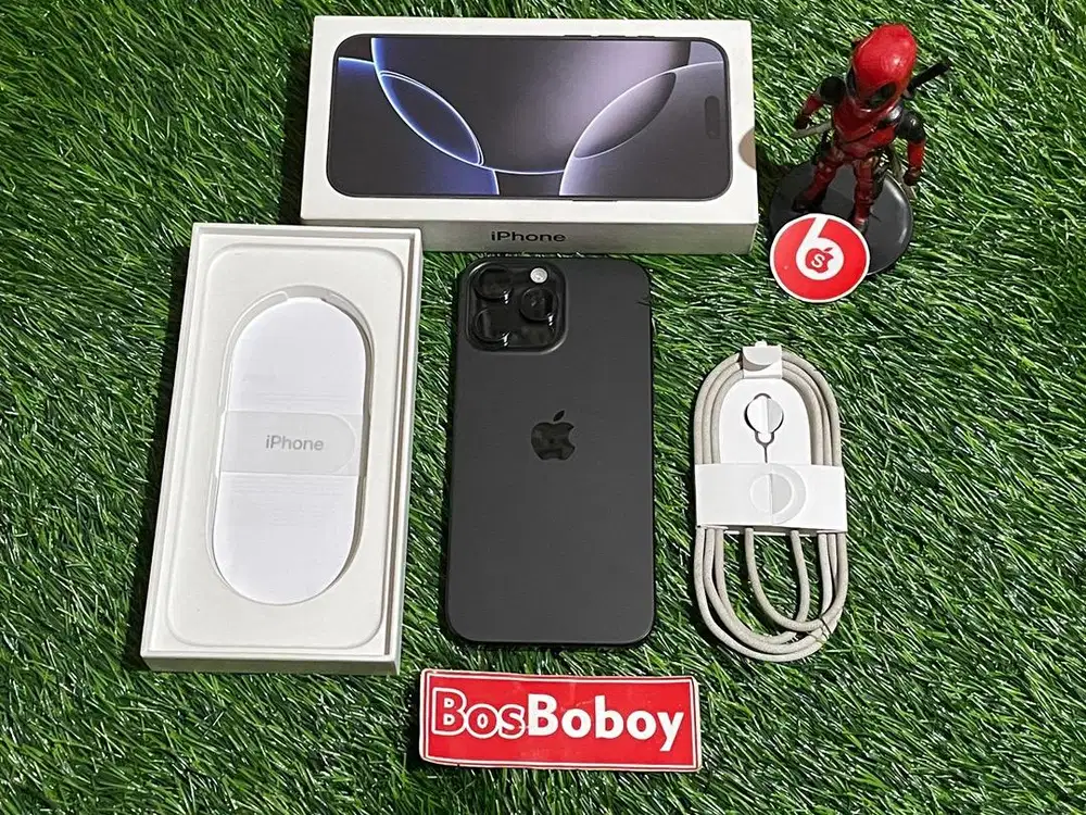 iPhone 16 Pro Max 1TB black titaniumFullset  ori Garansi resmi Bandung