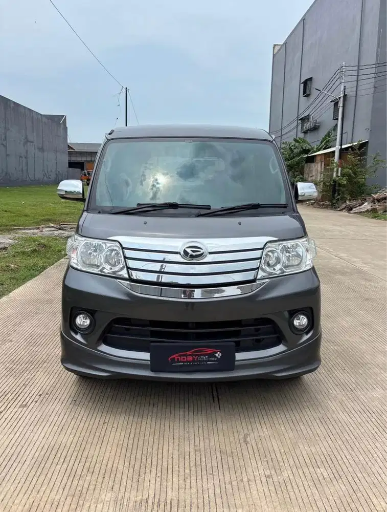 Daihatsu Luxio 1.5 X 2022 Manual ( Abu Abu Metalik )