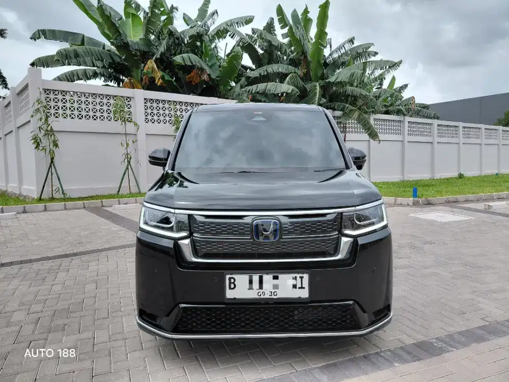 (Cash 570jt) HONDA STEPWAGON 2.0 HYBRID AT TAHUN 2025