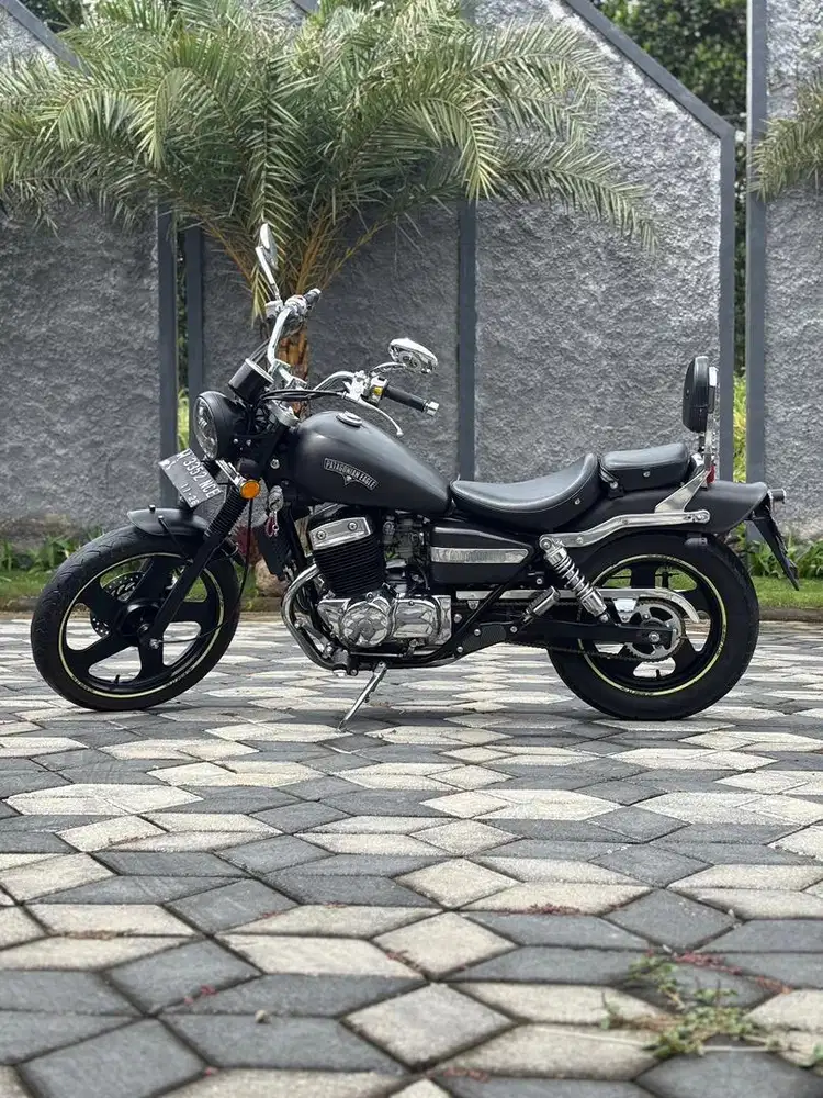 Benelli Paragonian Eagle 250 pmk 2021 Hitam Koko Motor