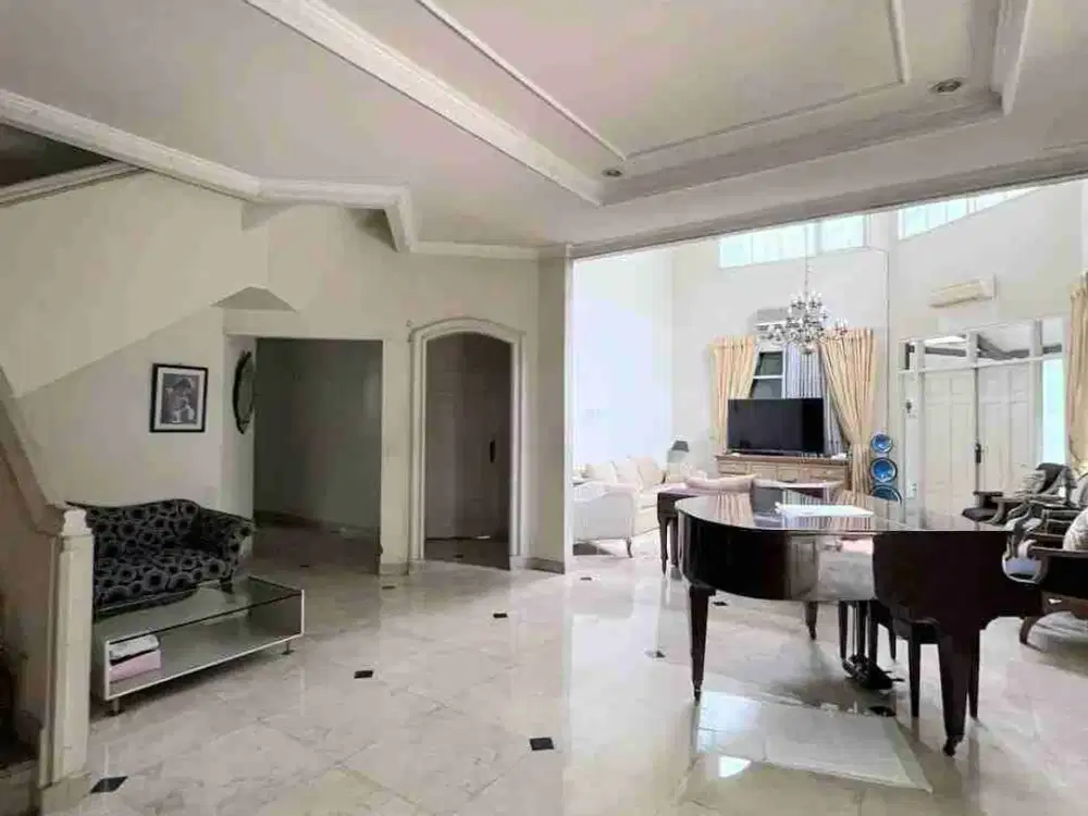 rumah selong dekat scbd kebayoran baru jakarta selatan