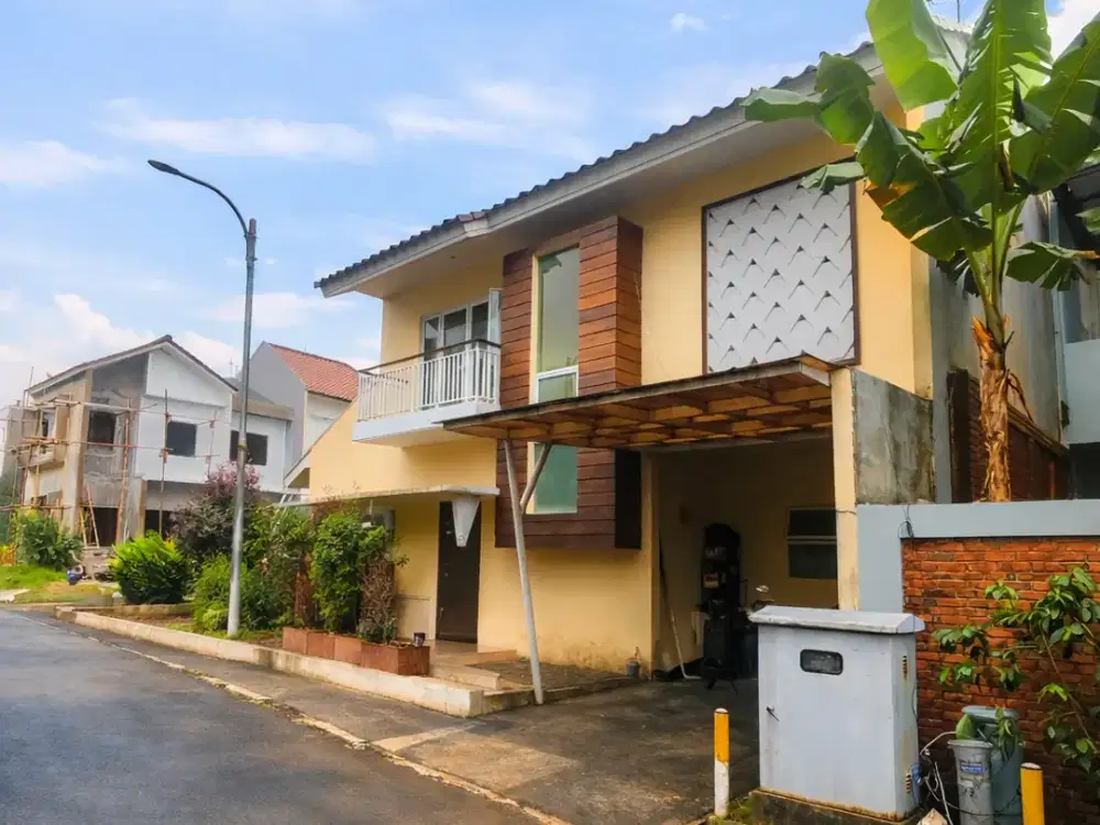 Rumah Hook Eksklusif di New Grand Cirendeu Royal Residence - Lebih Luas, Nyaman & Strategis