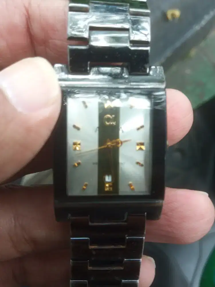 Jam tangan unisex