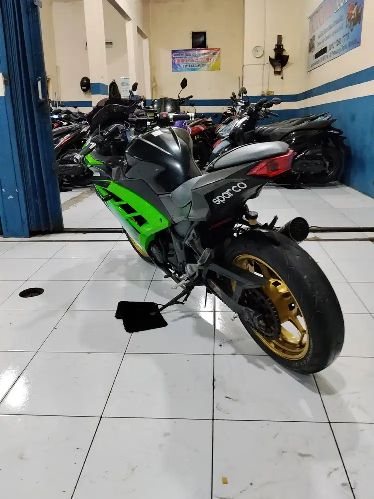 kawasaki ninja fi 250 siap pakai super mulus
