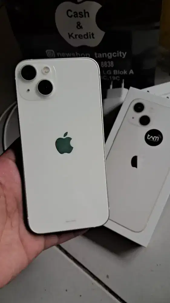 Iphone 13 pemakaian sebulan lebih mulus nominus resmi ibox