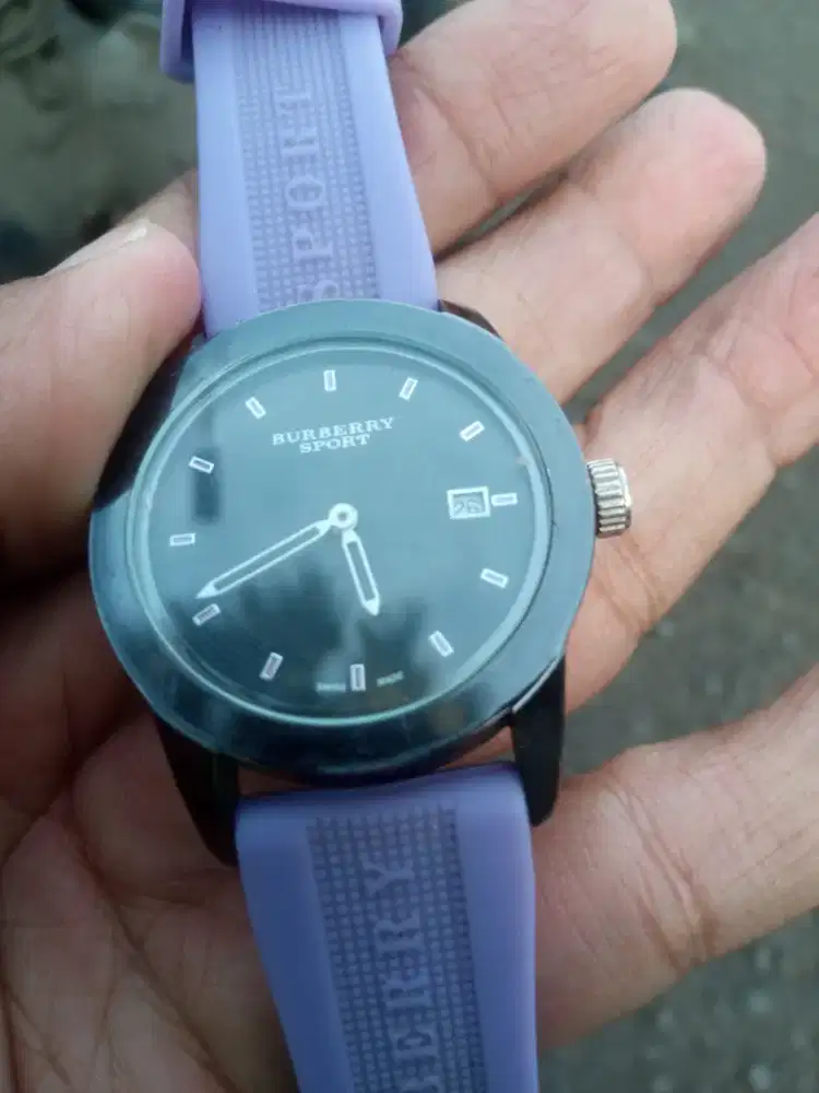 Jam tangan unisex