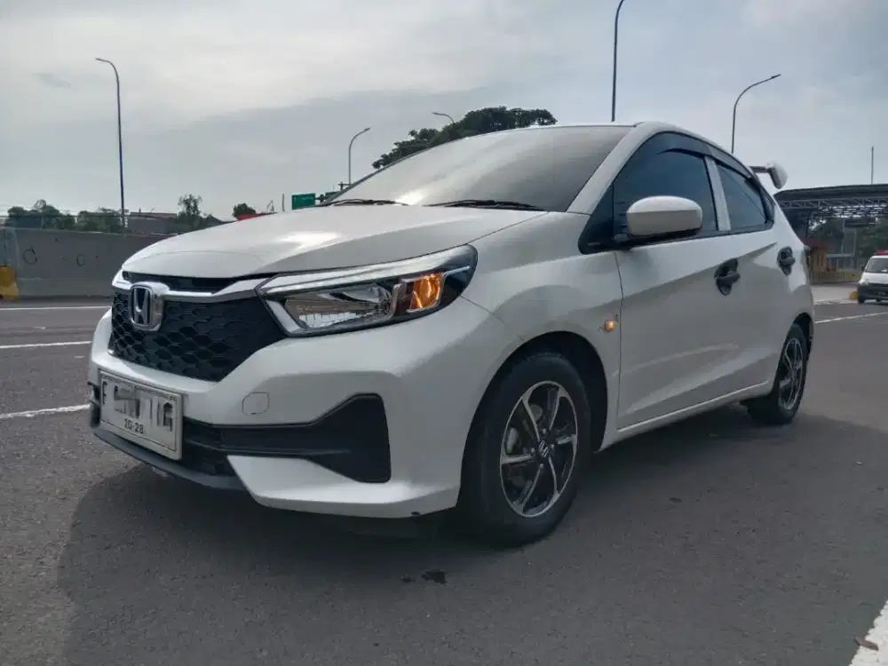 BRIO E CVT 2023 TANGAN PERTAMA
