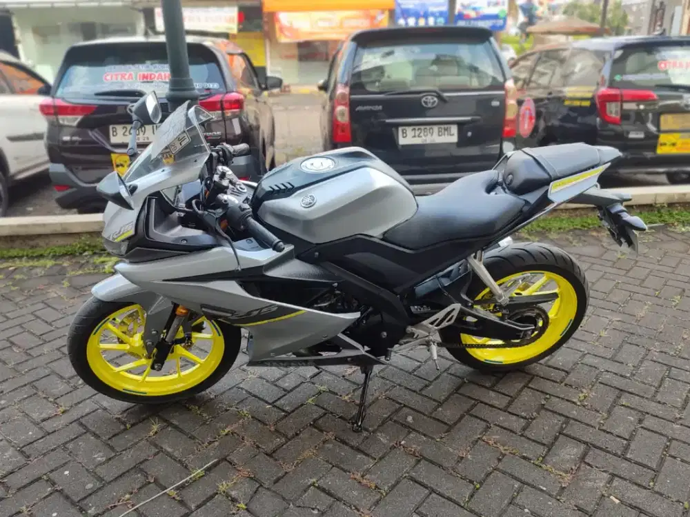 R15 V3 2021 Pajak Panjang