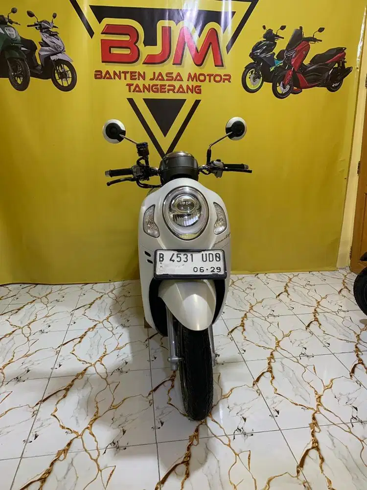 SCOOPY PRESTIGE KEYLES THN 2024 DP500RB KM15RB CASH & CREDIT