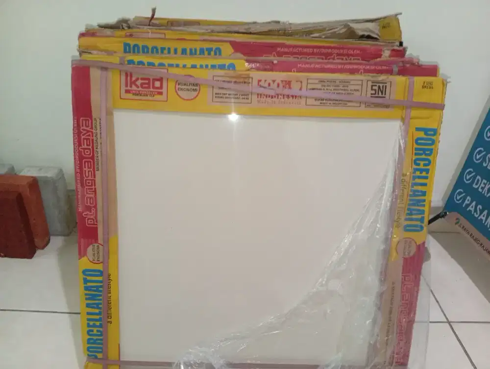 jual granite UK 60×60 merek ikad grade 2