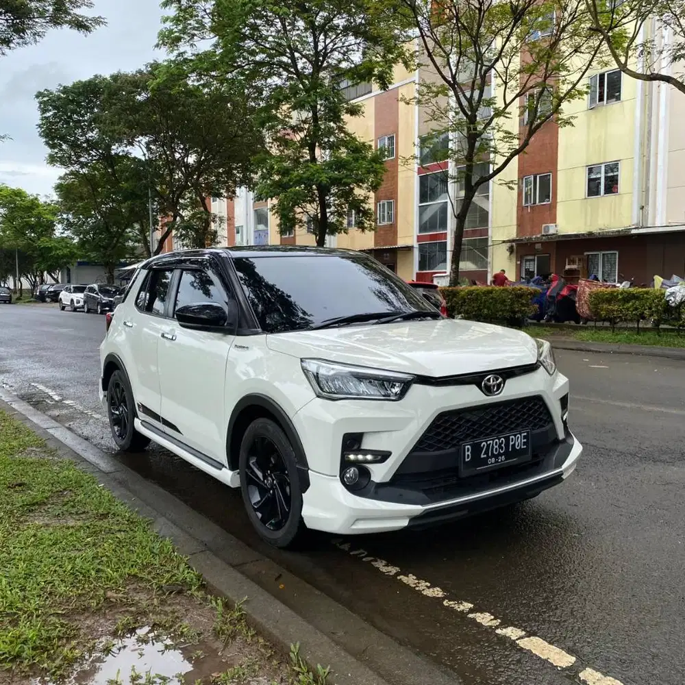 TOYOTA RAIZE GR TURBO 2021 TWO TONE AT MATIC