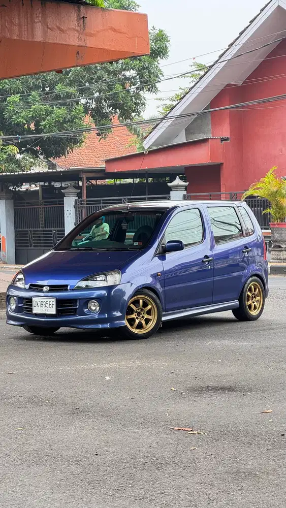 Daihatsu YR-V 2002 Bensin