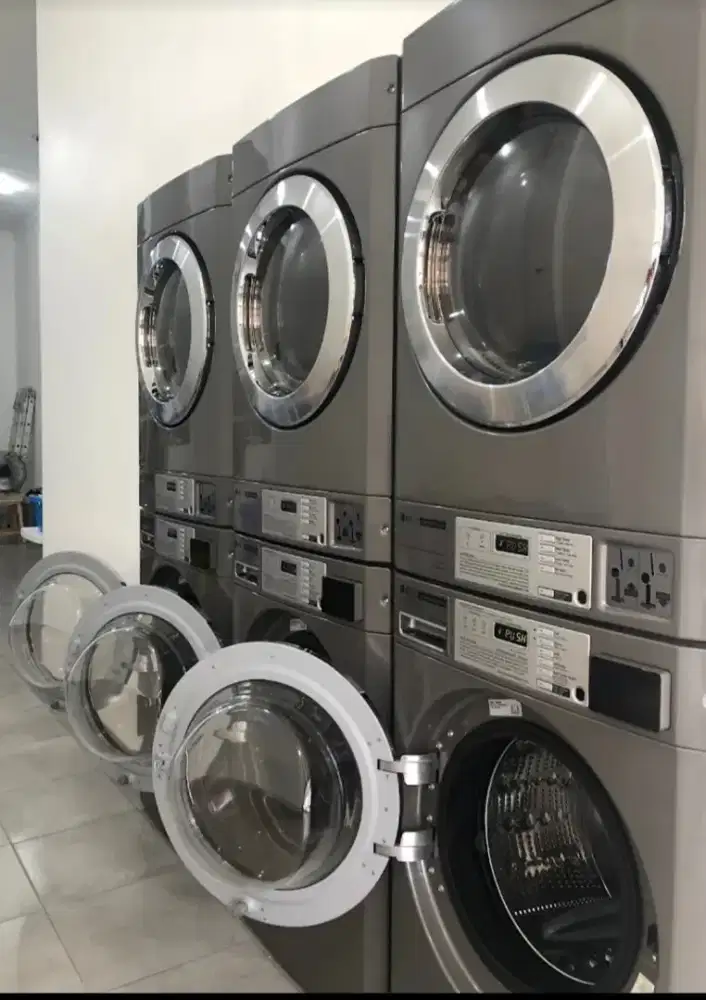 LOWONGAN UNTUK PRIA DAN WANITA LAUNDRY TANJUNG DUREN