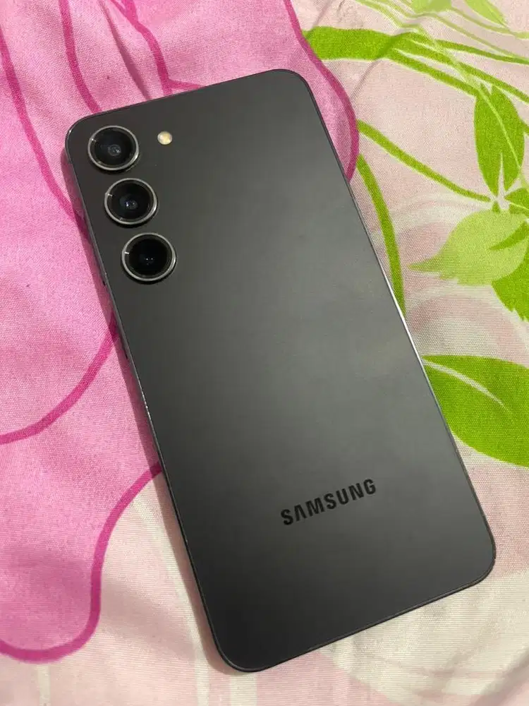 samsung s23 5G 8/256GB sein fullset
