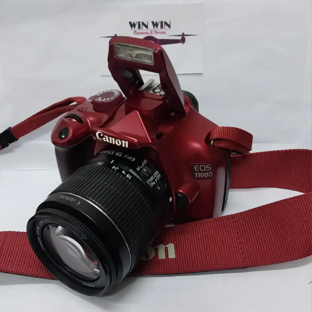 Kamera Canon eos 1100D merah