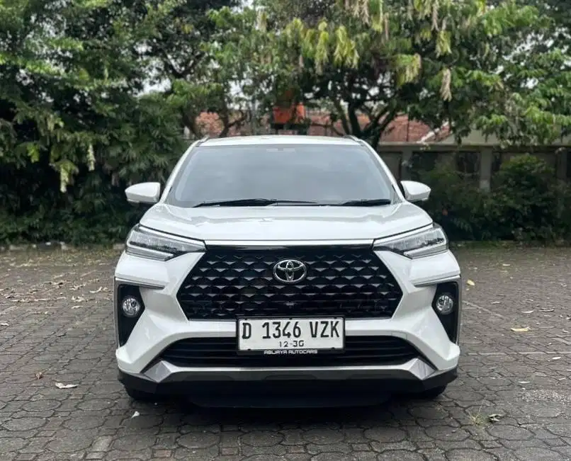 TDP 30 jt Toyota New Veloz 1.5 Q CVT 2022 istimewa putih
