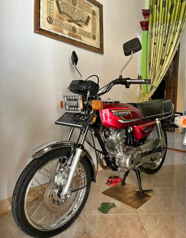 Honda gl 100 restorasi