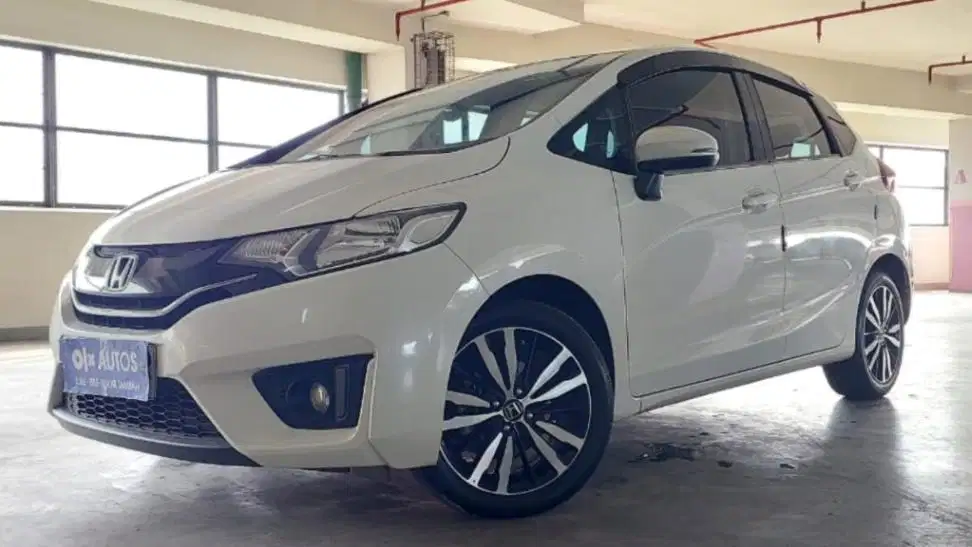DP MURAH Honda Jazz 1.5 S Bensin-MT 2018 Putih CTGVB