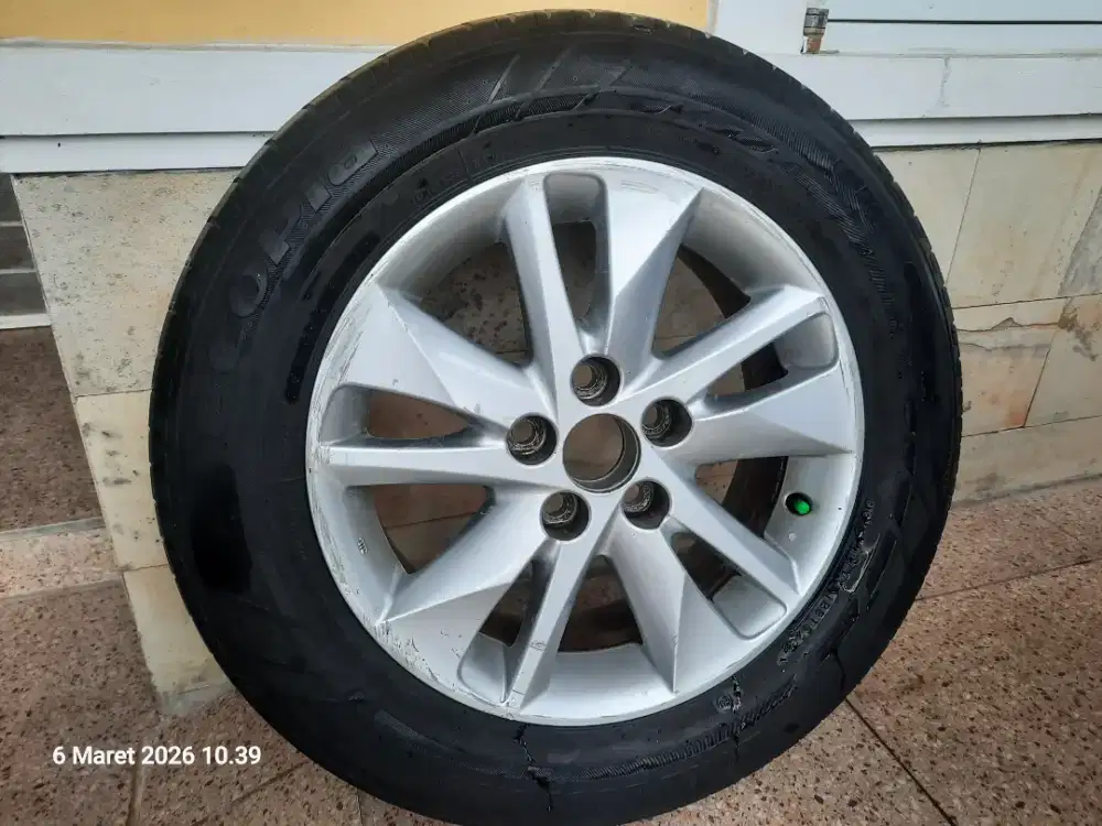 Jual Velg & Ban innova 1pcs