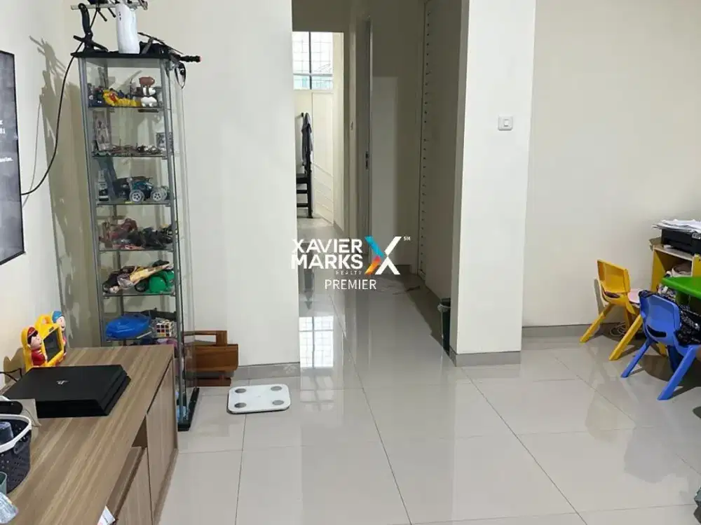 Dijual Rumah Minimalis 2Lt Terawat Semi Furnish Ada Area Jemur Siap Huni Lokasi Strategis Dekat Pusat Kota dan UB di Myrra Residence Lowokwaru