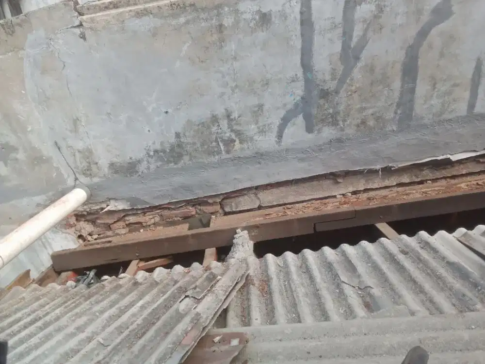 Tukang bagunan perbaikan atap bocor plafon rembes, tukang renovasi dll