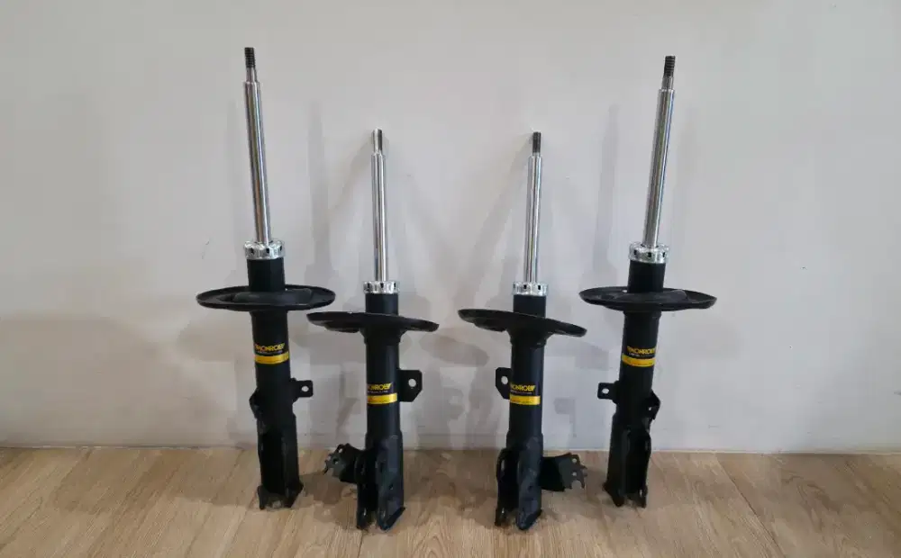 Shockbreaker Monroe OESpectrum depan belakang Camry xv50 2013 sd 2018