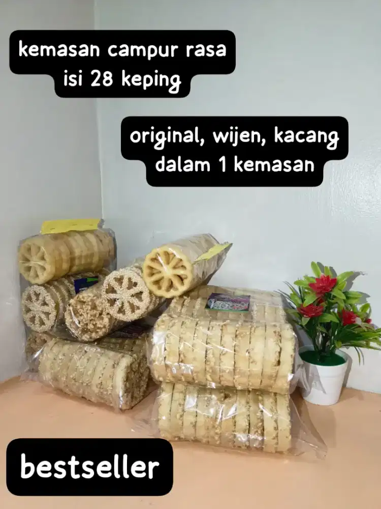 Kembang goyang rasa wijen dan kacang