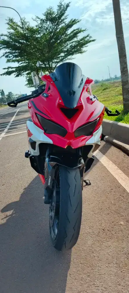 Dijual ZX-25 R QS type tertinggi merah SE  2022