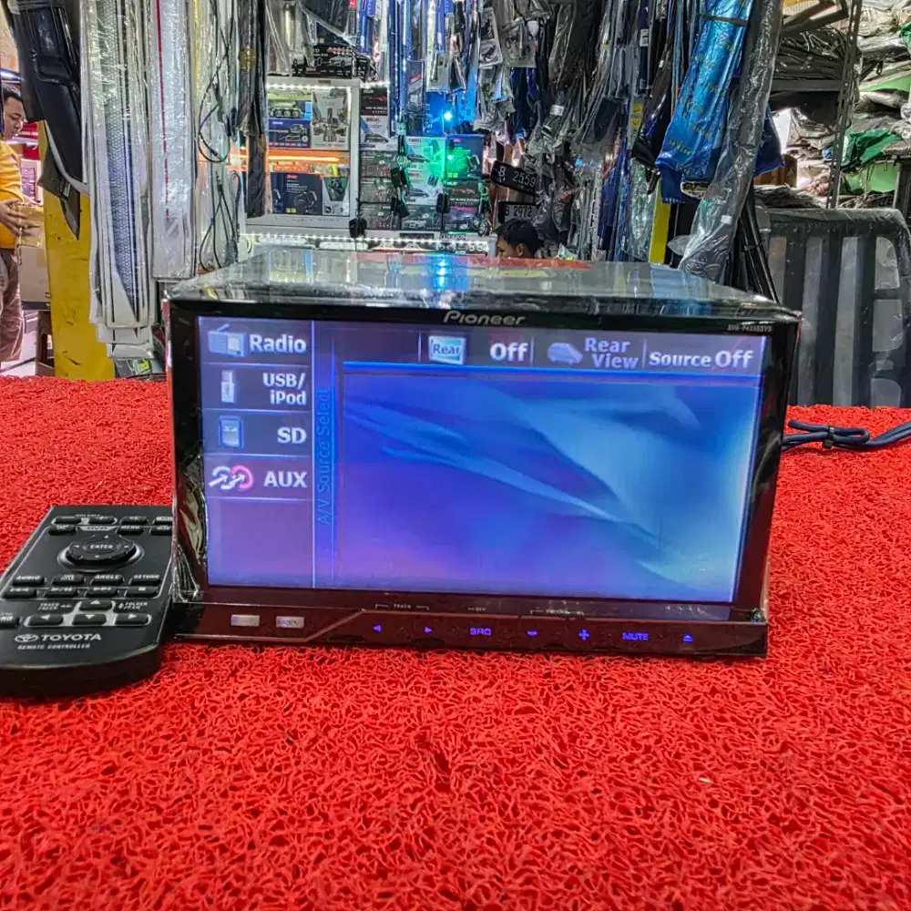 Head Unit Pioneer AVH-P4350DVD USB CD Aux sudah dipasang Bluetooth