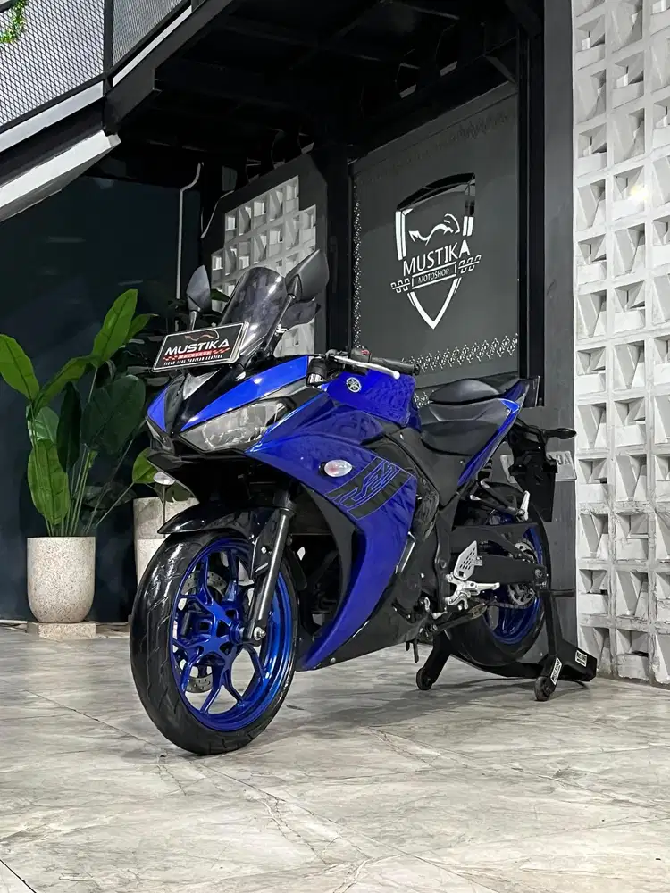 Terbatas!!Yamaha R25 ABS Old th 2018 - Ayu Mustika