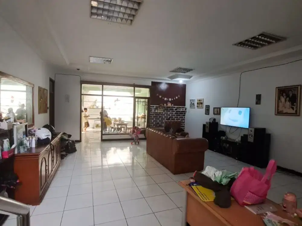 Dijual Rumah di Jl Caringin Bandung Siap Huni