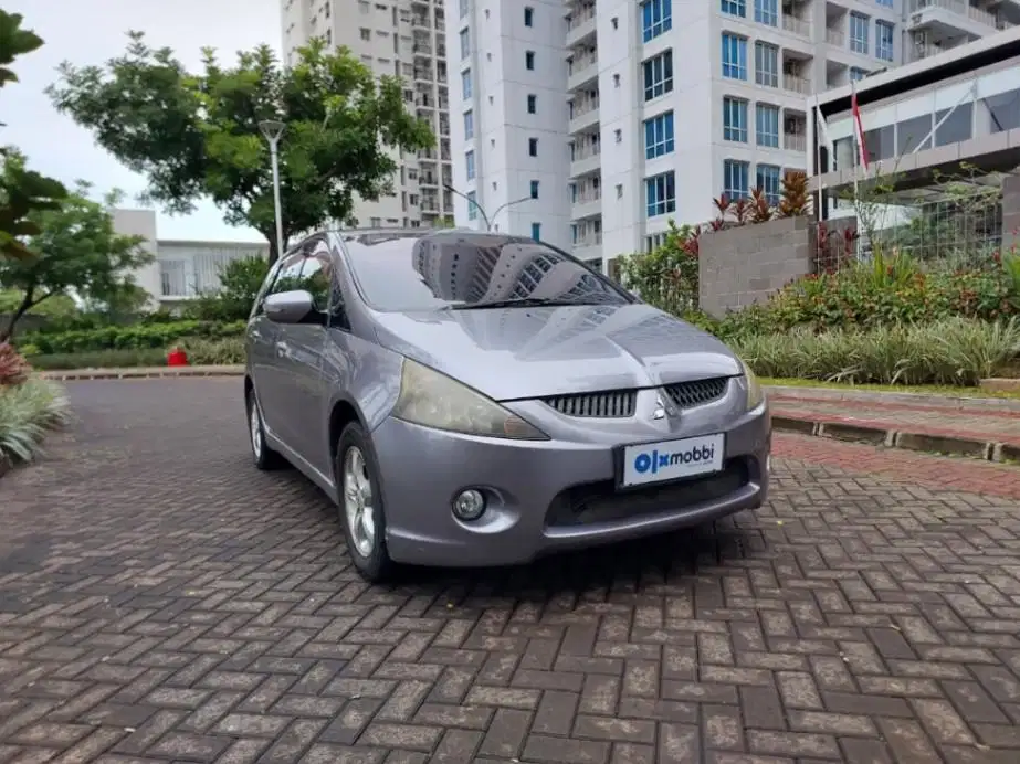 Nego Nego Harga Murah Mitsubishi Grandis 2005 SXES