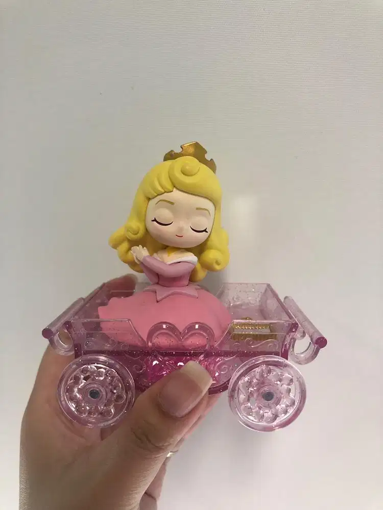 Figure disney aurora