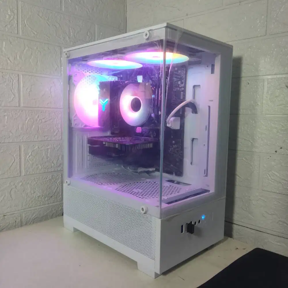 PC Gaming Grafis Core i7 4790 RAM 16 SSD 256 VGA 4GB