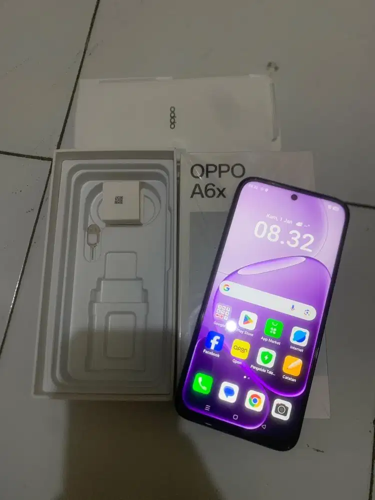 Oppo A6x 4/64 kondisi mulus segel nominus ( minus cas hilang)