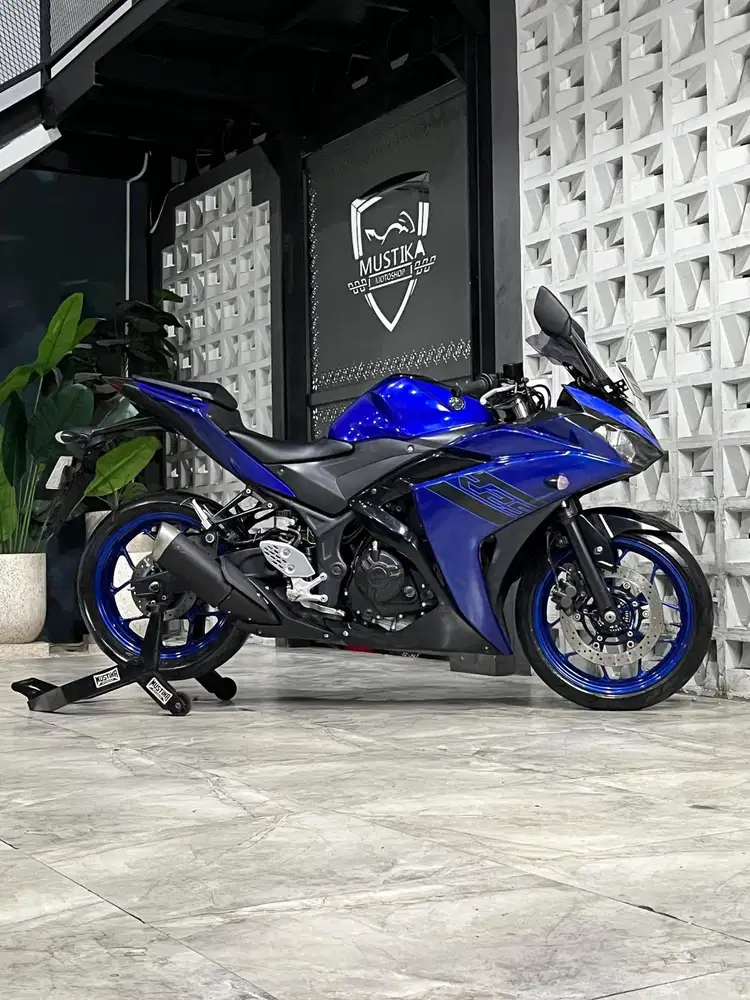 Stok Terbatas!!Yamaha R25 ABS th 2018 - Ayu Mustika