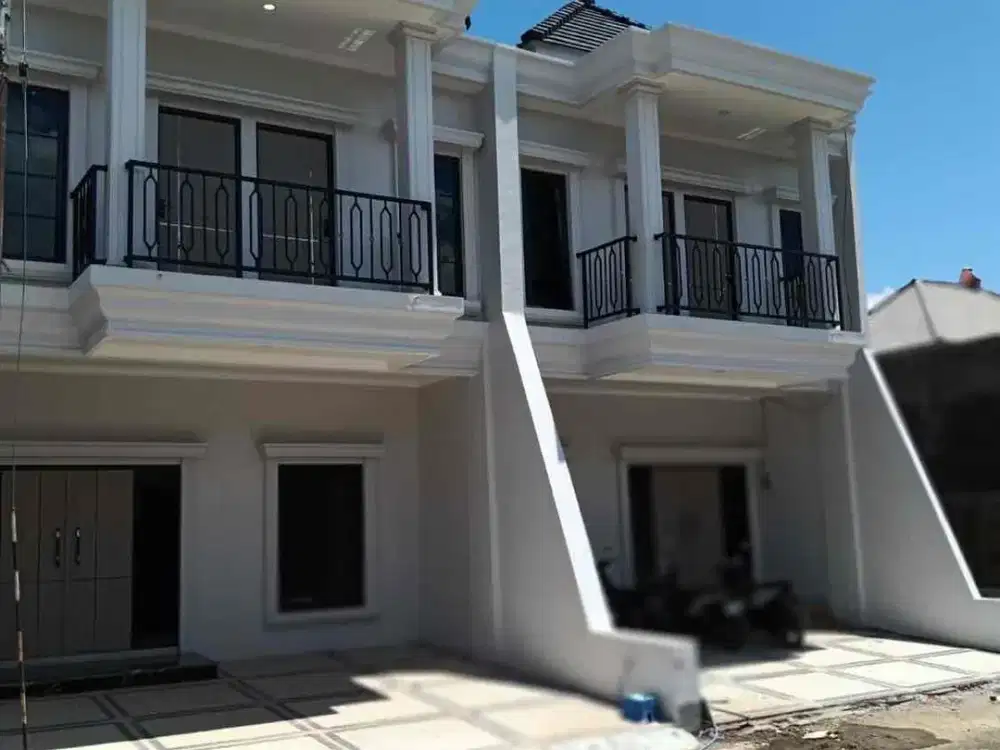 Rumah Mewah 2 Lantai Nol Jalan Jalibar Kepanjen