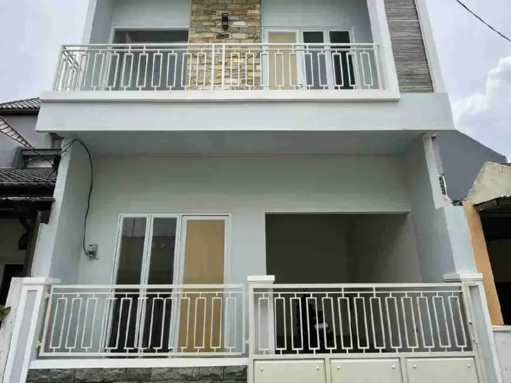 Rumah 2 Lt Minimalis Siap Huni di Pondok Wage Indah Sidoarjo
