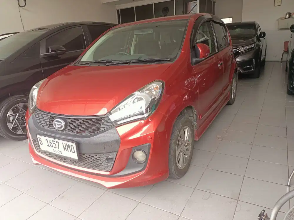 DP 30 JT !! Daihatsu Sirion AT 2015 Bensin