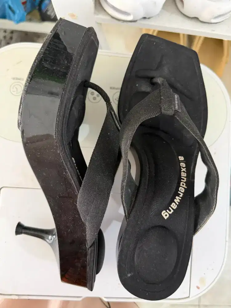For Sale Preloved Sandal Heels Size 37 tp setara 39