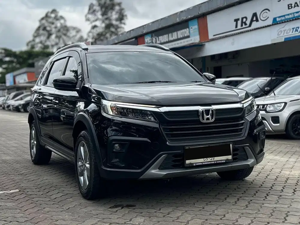 PROMO!! HONDA BRV E 1.5  AT CVT MATIC 2023 HITAM