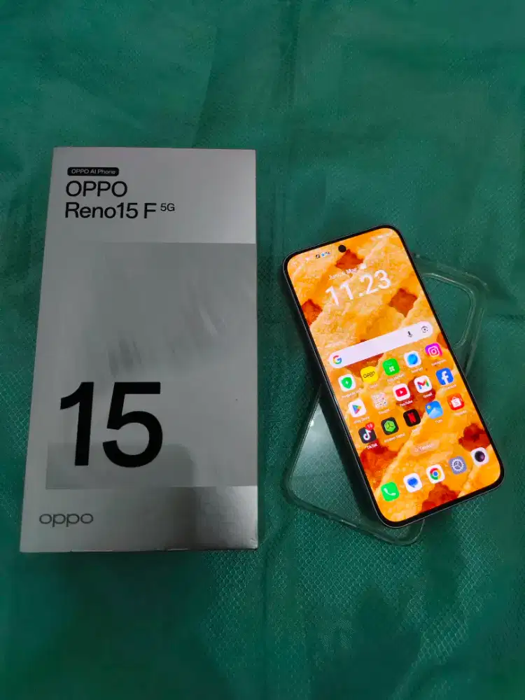 OPPO RENO 15F (5G) 8/256 gb